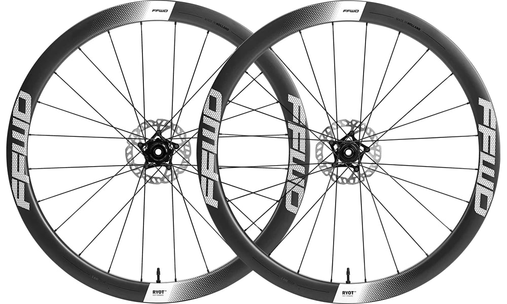 FFWD - WHEELSET - RYOT 44 - DISC BRAKE - WHITE DECALS